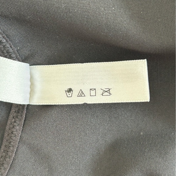 DONNA KARAN Intimates Body Sculpting Corselette, Black/Gold, Size Small - Picture 10 of 12